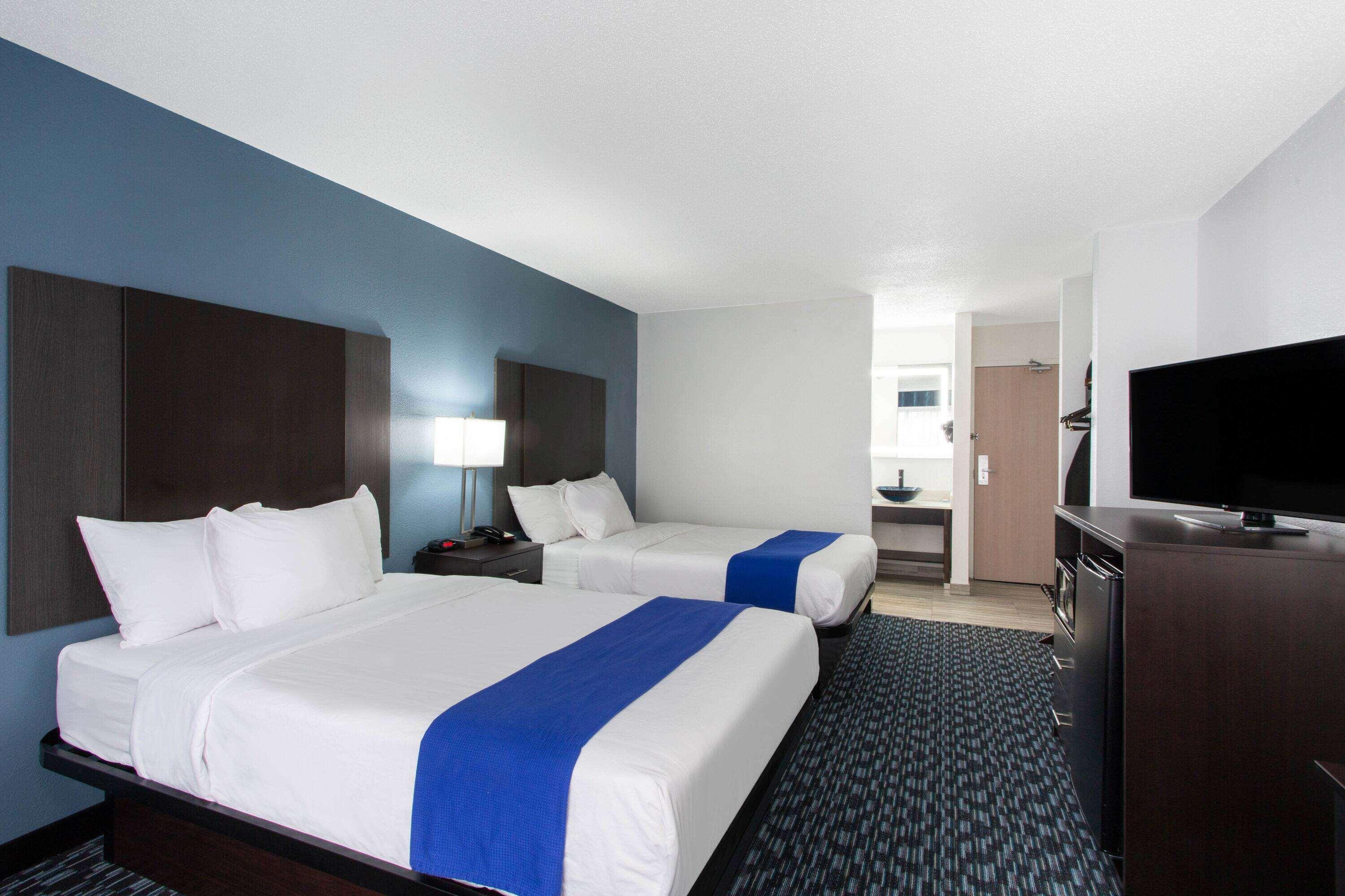 Baymont By Wyndham Charlotte University Dış mekan fotoğraf