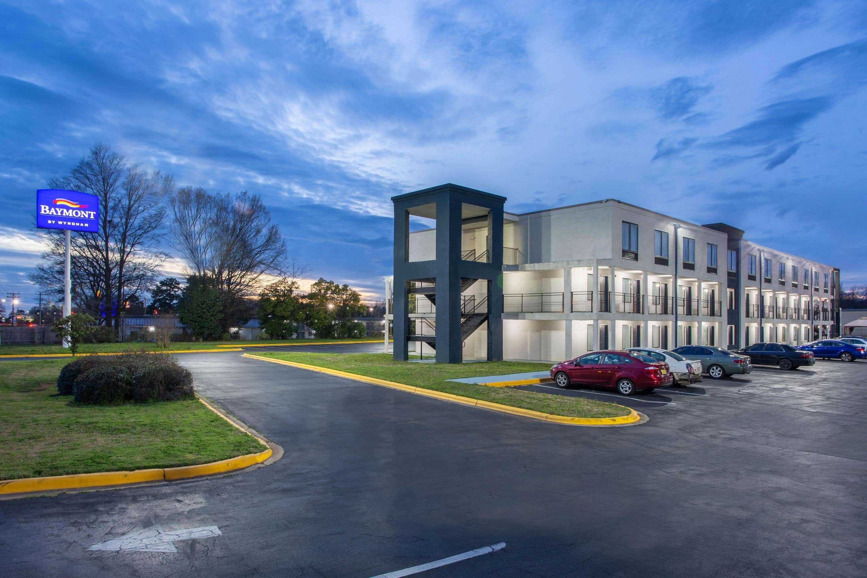 Baymont By Wyndham Charlotte University Dış mekan fotoğraf